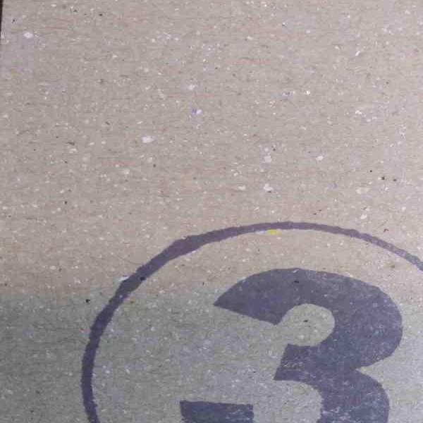 CARTON GRIS 3 1.5MM 90X130 CMS